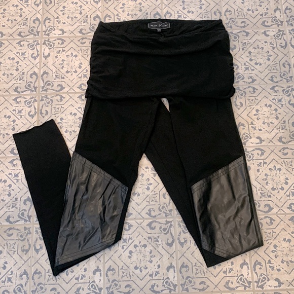Muse of Love Pants - Leggings